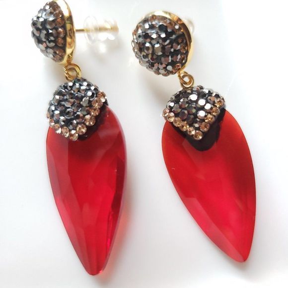 New! Anthro Red Glass Drop Earrings